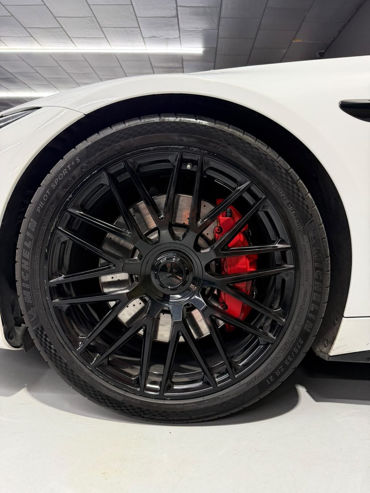 MERCEDES-BENZ SL 63AMG