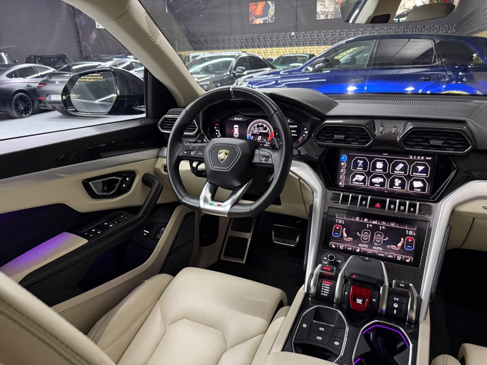 LAMBORGHINI URUS MANSORY