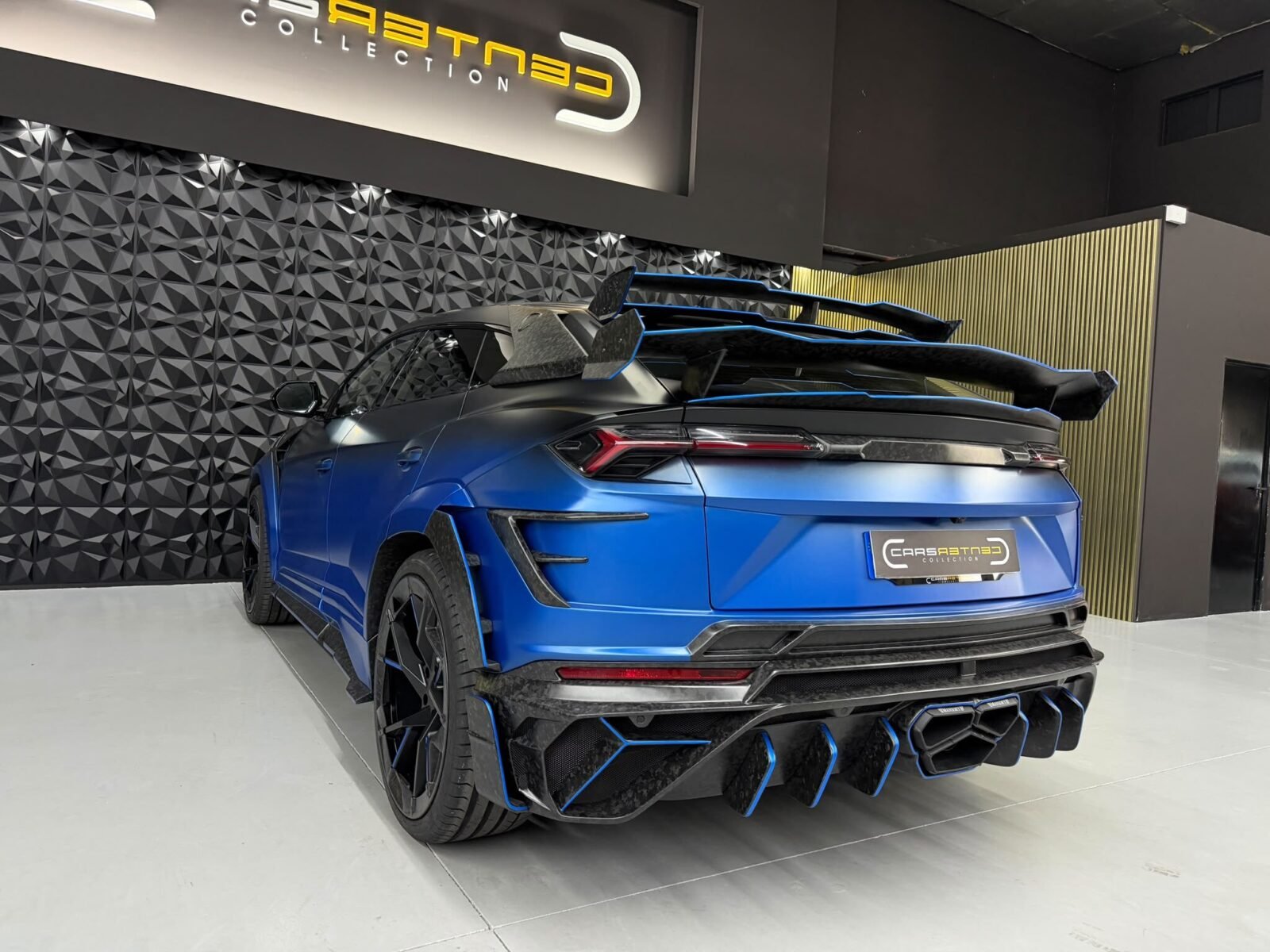 LAMBORGHINI URUS MANSORY