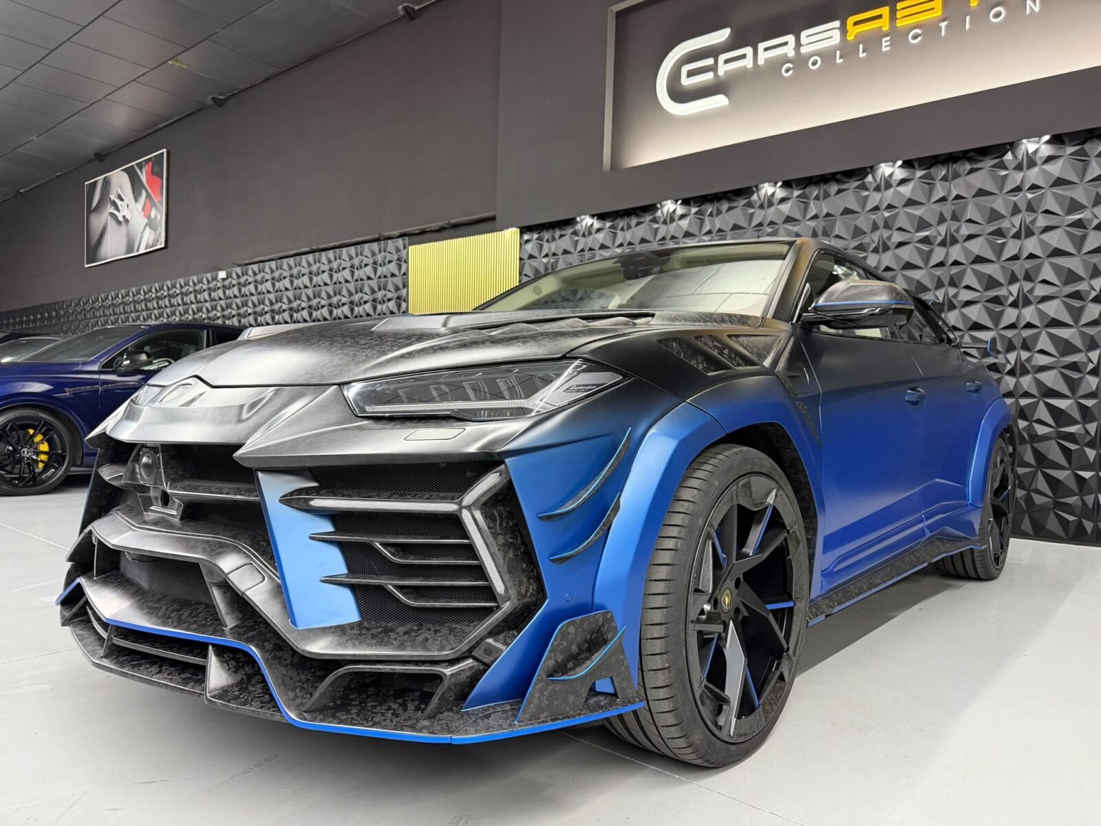 LAMBORGHINI URUS MANSORY