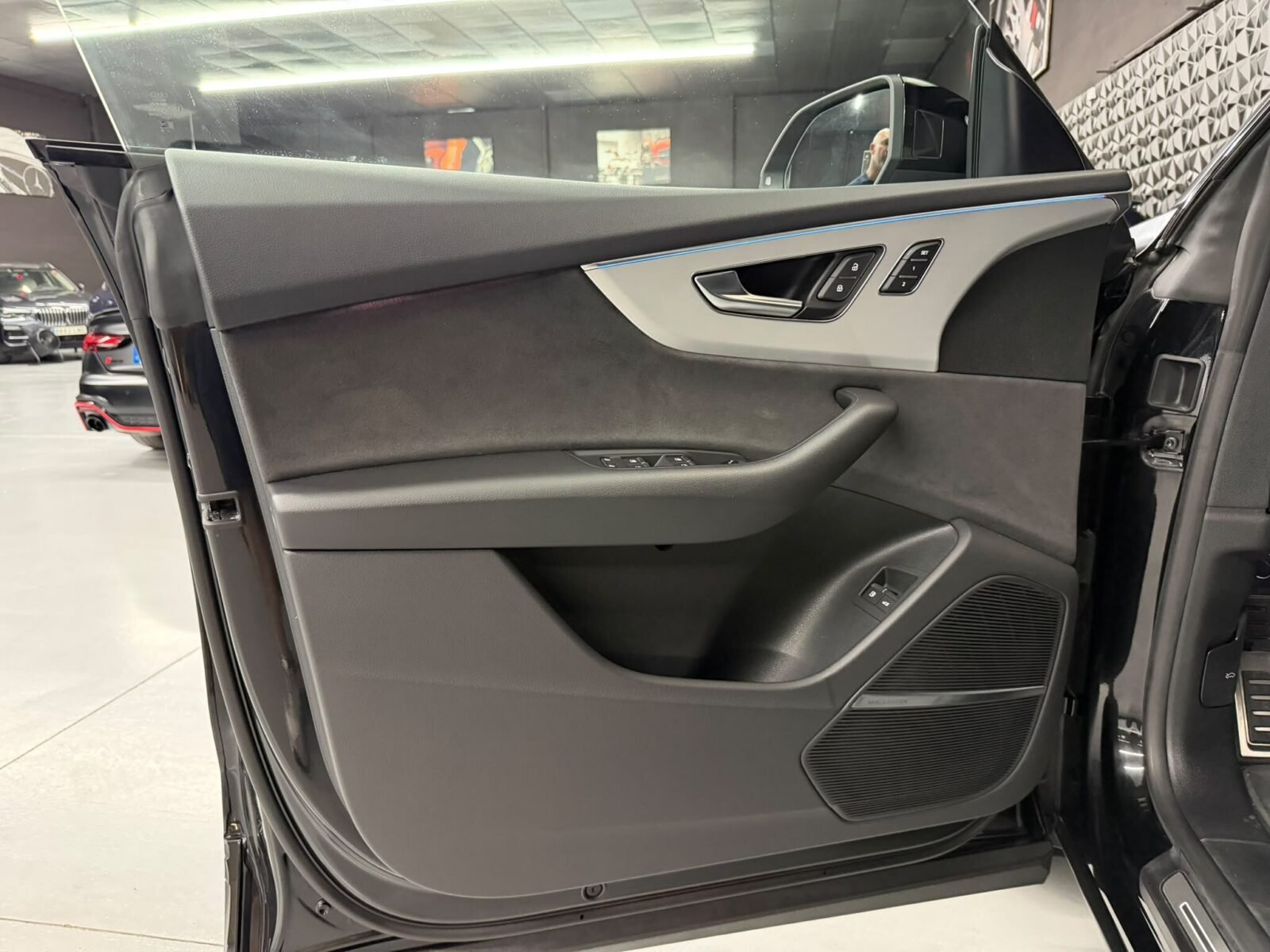 AUDI Q8 5.5 TFSI