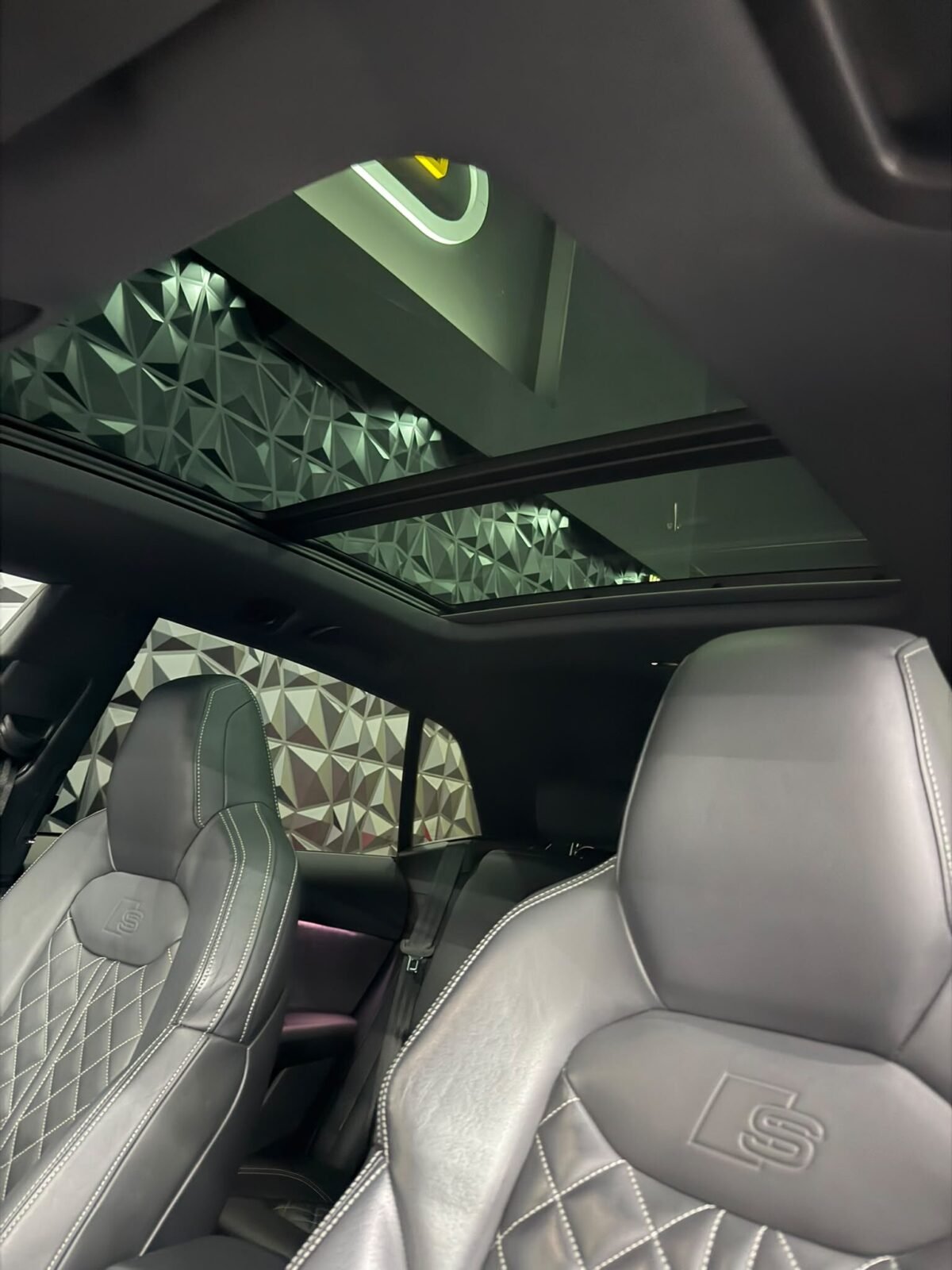 AUDI Q8 5.5 TFSI