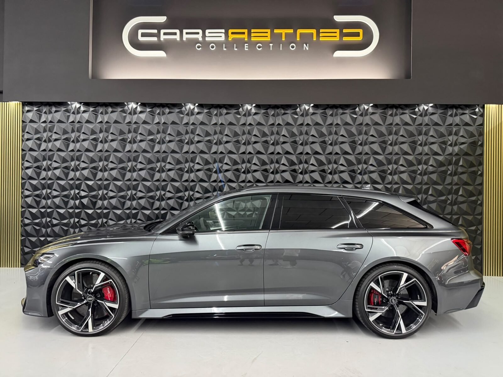 AUDI RS6 PERFORMANCE