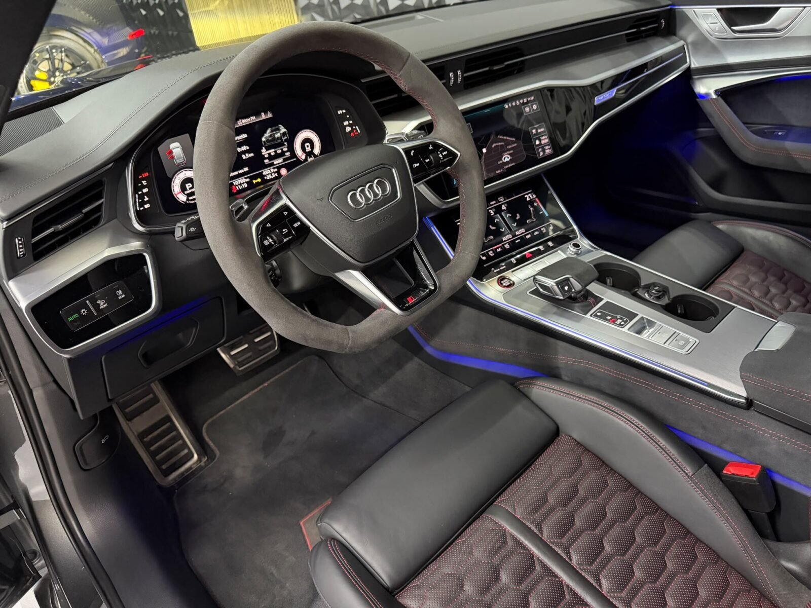 AUDI RS6 PERFORMANCE