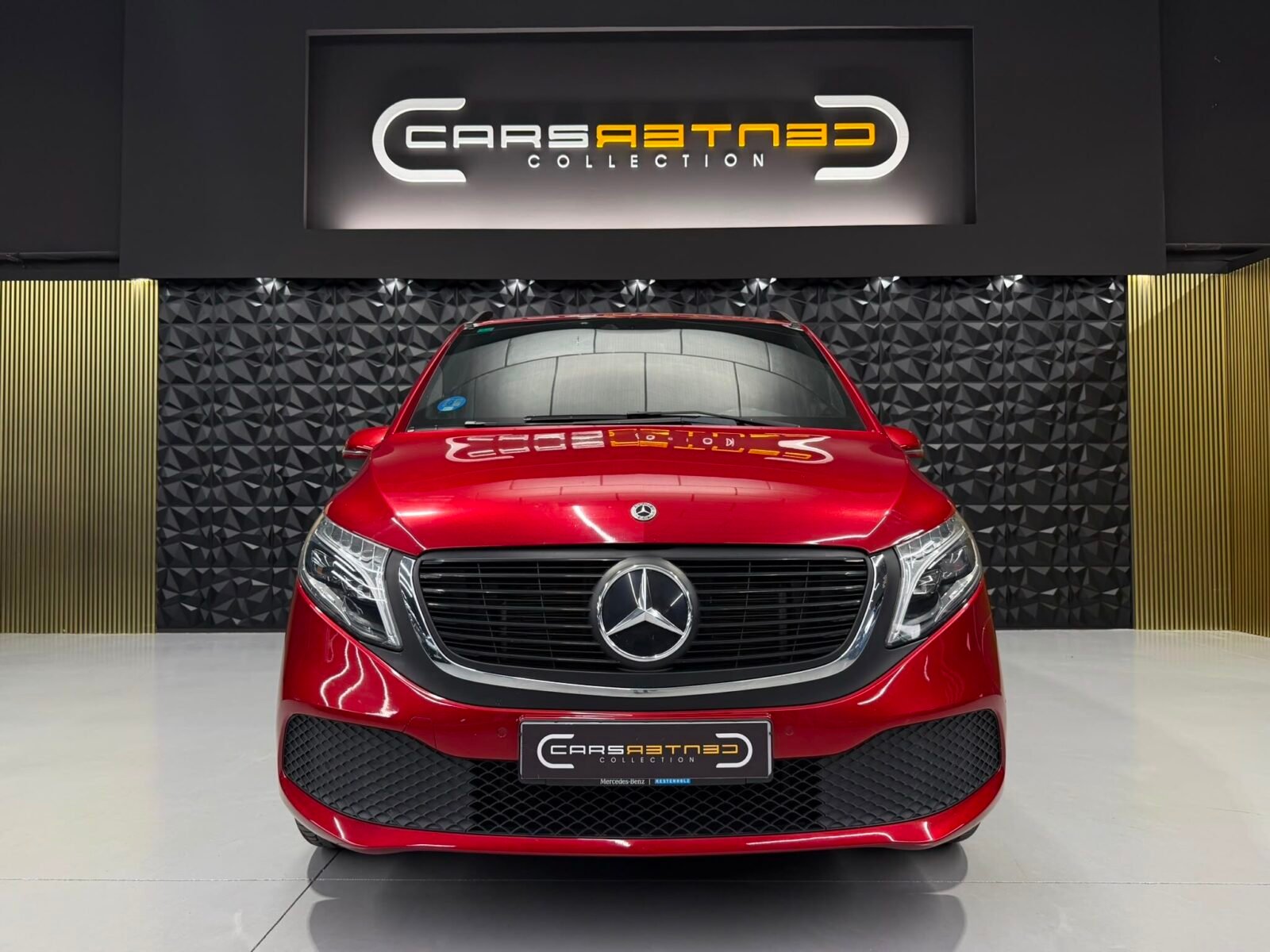 MERCEDES-BENZ EQV 300 LARGA