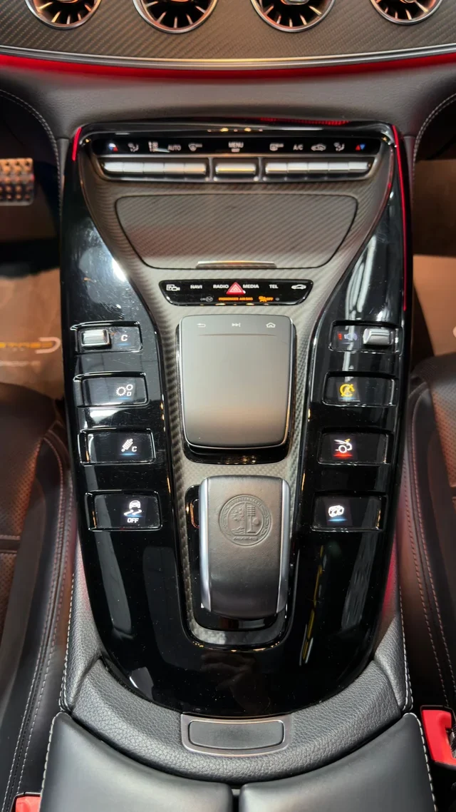MERCEDES-BENZ AMG GT 63 S
