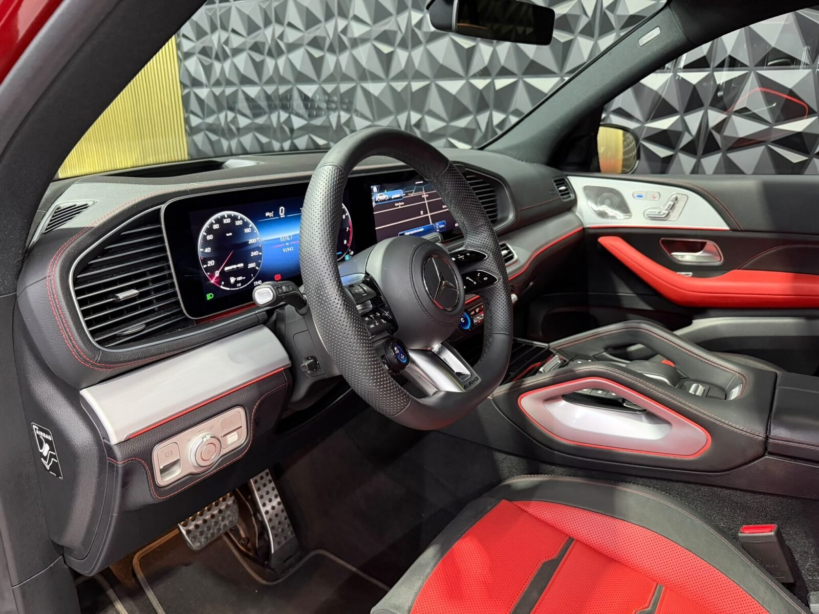 MERCEDES-BENZ GLE 53AMG